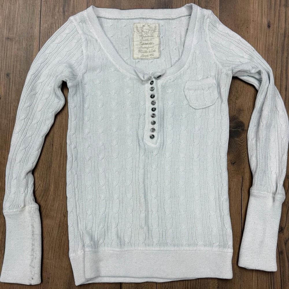 Y2K Poof! Womens M Pale Blue Cable Knit Henley Sweater Long Cuff Buttons RARE